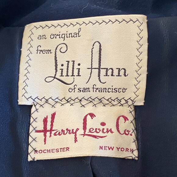 Vintage 1950s Lilli Ann Navy & Cream Suit – Mid-Century Elegance - Picture 3 of 12